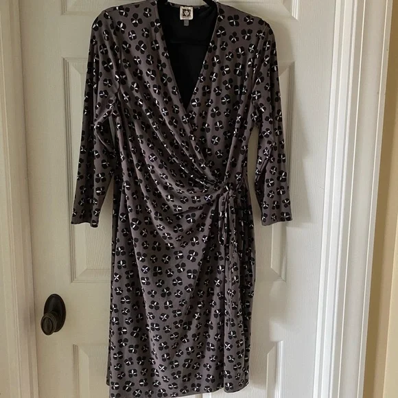 Anne Klein | Dresses | Anne Klein Classic Vneck Faux Wrap Dress | Poshmark